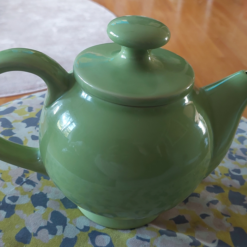Chantal Green Ceramic Teapot